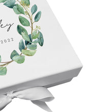 Load image into Gallery viewer, Personalised Gift/Keepsake Box
